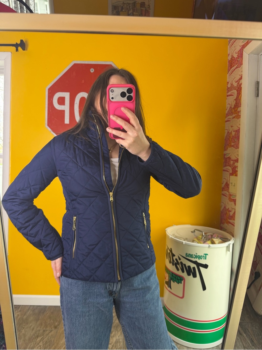 Old Navy Women’s Puff Jacket Size: small navy Blue lightweight
